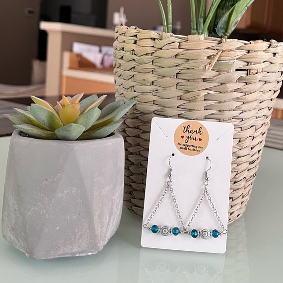 💙Handmade Earrings 💙 - Picture 2 of 9